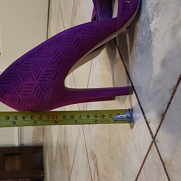 Jessica Simpson Pink Stilettos - Picture 8 of 8